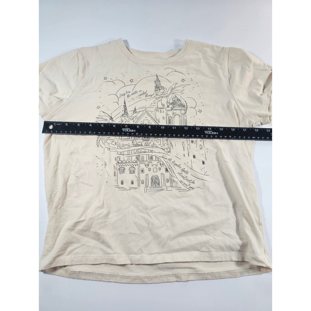 Taylor Swift Graphic Tee Women Fitted XL Beige Long Live Castle Speak Now TV - Picture 3 of 5